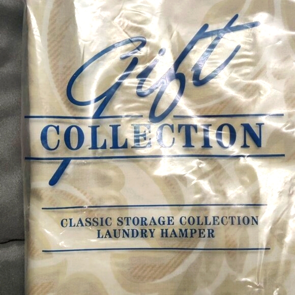 AVON Gift Collection Classic Storage Collection 4 Different Pieces, Brand NEW - Picture 5 of 12